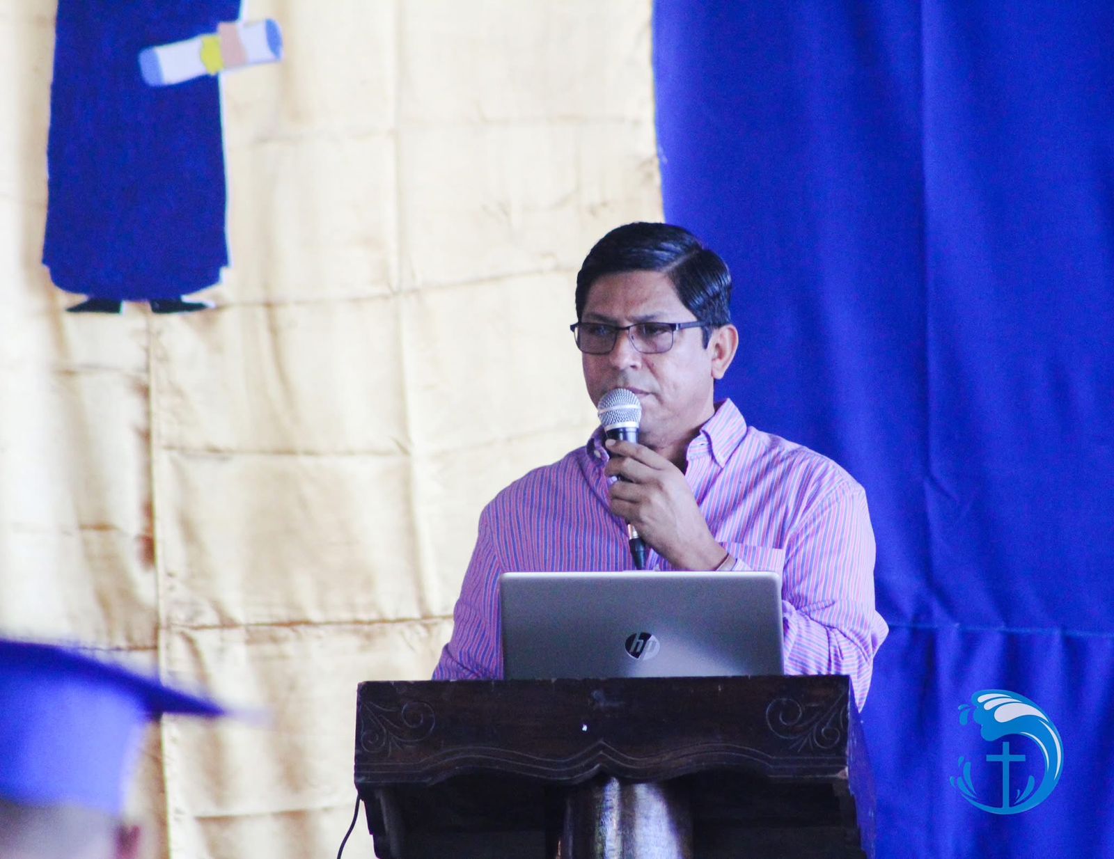 Pastor Pedro en ministerio
